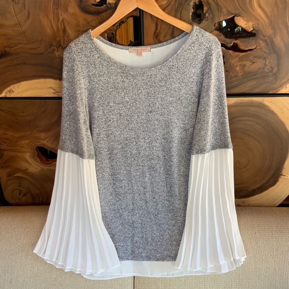 Casual Couture by Green Envelop top